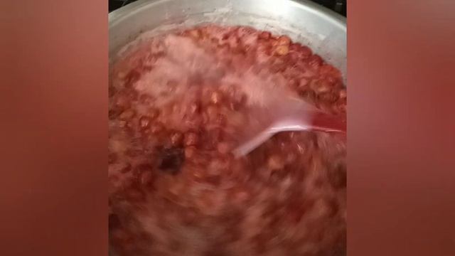 Клубничное варенье. #клубника #клубничноеваренье #готовимдома #готовимвкусно смотреть онлайн