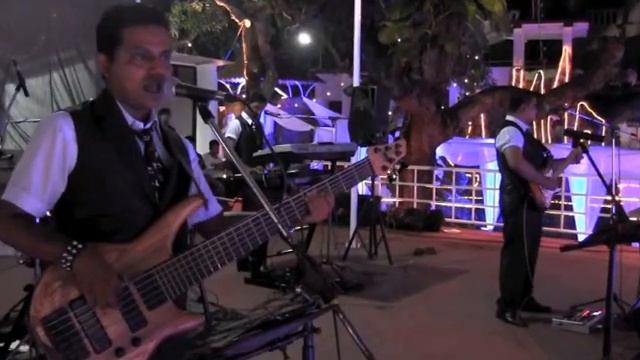 Goan Band " Lynx " Beautiful in white смотреть онлайн