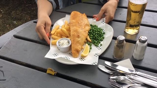 34. Жизнь в Англии. Что почем в английском пабе. смотреть онлайн