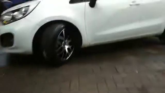 modif KIA Rio Pake velg racing Ring 17 lebih gagah ? смотреть онлайн