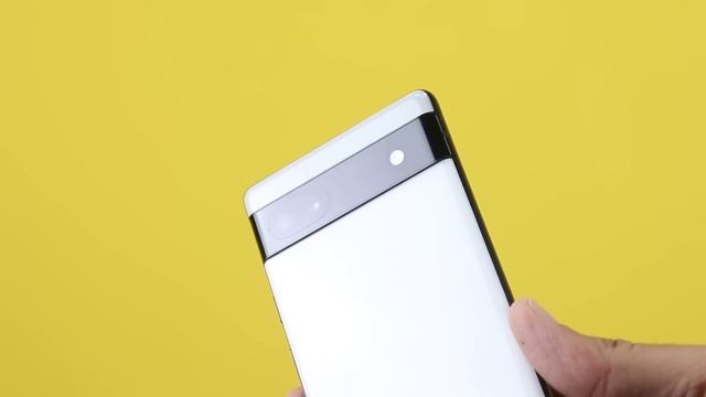 Google Pixel 6A vs Samsung Galaxy S21 FE - Best Smartphone under ₹30k? смотреть онлайн