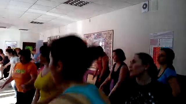 Новая песня. МК ЖИВИ ТАНЦУЯ смотреть онлайн