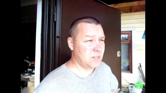 Как узнать несет курица яйца или нет\\Жизнь в деревне смотреть онлайн