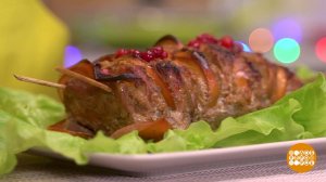 Свинина с яблоками и хурмой от Марии Суровой. Доброе утро. Суббота. Фрагмент выпуска от 14.01.2023