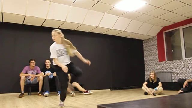 Hip-Hop Финал: Nuki(Essence)+ vs Лиля Привалова смотреть онлайн