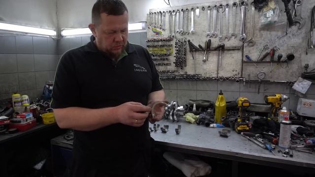 Так почему-же ЛОМАЕТ КОЛЕНВАЛ на Land Rover 2,7 и 3,0 - часть 2 смотреть онлайн