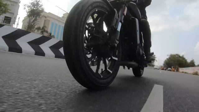 Harley Davidson x440 Review in Tamil смотреть онлайн