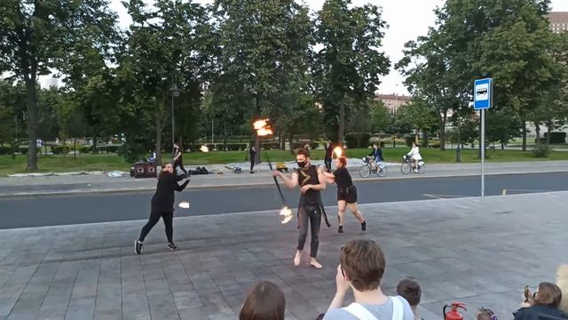 уличные ПироШоу, у ВДНХ 06.08.2020_(3) смотреть онлайн