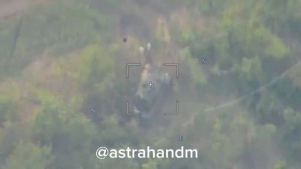 Удар Ланцетом по Leopard 2A6 ВСУ на Запорожском напр/Strike at the AFU Leopard 2A6 by "Lancet" UAV