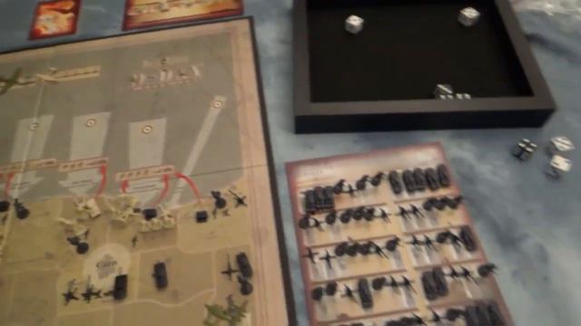 Axis and Allies D-Day - Hit the Beaches! смотреть онлайн