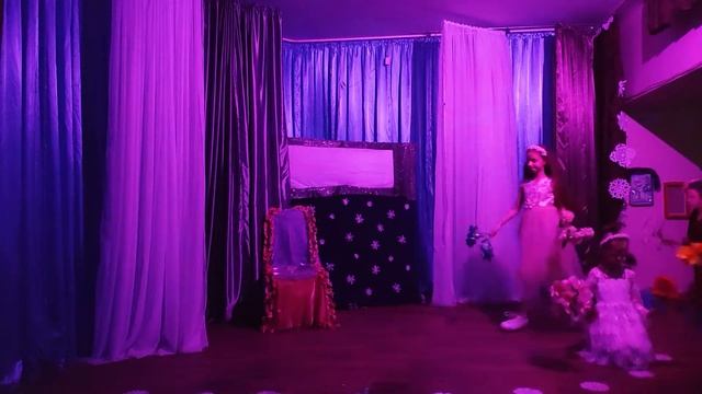 Рождественский утренник 2022 смотреть онлайн