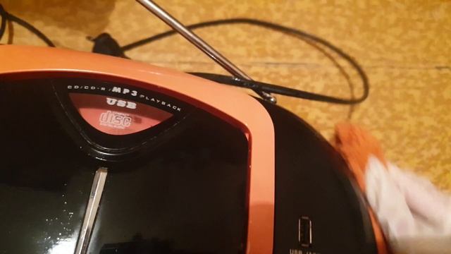 РАСХЛАМЛЕНИЕ... Уже кое-что из мебели... Некогда снимать?♀️ смотреть онлайн