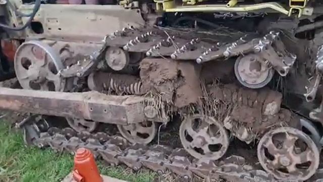 Ремонт гусеницы дт75 часть 1