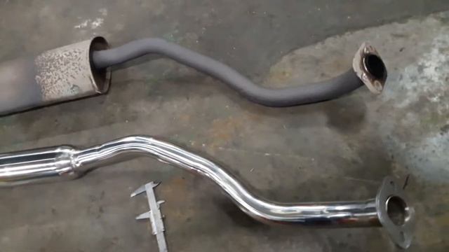 NISSAN TIIDA 1.8 排氣管中段改裝白鐵51mm+消音砲彈搭配半回壓尾段尾桶尾管聲音檔 смотреть онлайн