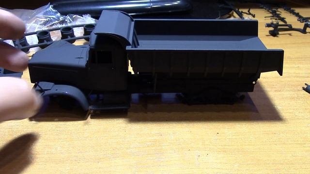 Сборка модели Краз 256 б1 AVD models смотреть онлайн