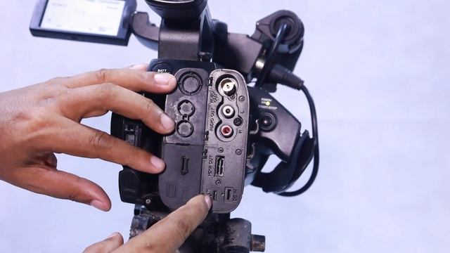 ရိုက်ကူးရေးသမားတို့ရဲ့ အသဲစွဲ SONY NX100 VIDEO CAMERA အကြောင်းသိကောင်းစရာ။ смотреть онлайн
