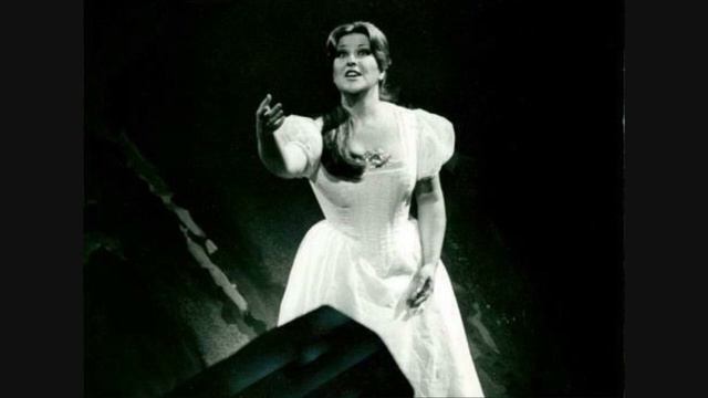 Luciana Serra - Ah Non Credea Mirarti - Ah Non Giunge (High F!!!!) - Sonnambula - Bellini - 1982
