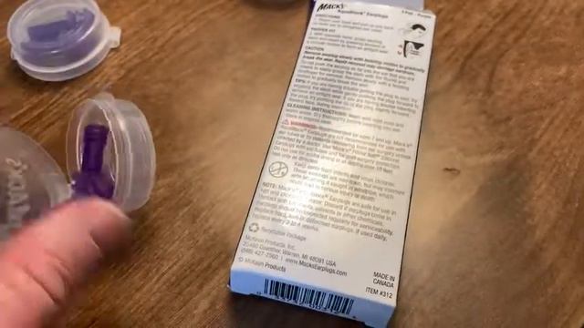 Mack's Earplugs смотреть онлайн