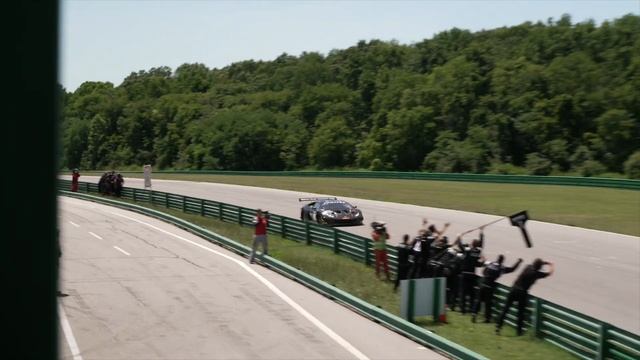 REPEAT: Defending the Crown I K-PAX Racing смотреть онлайн