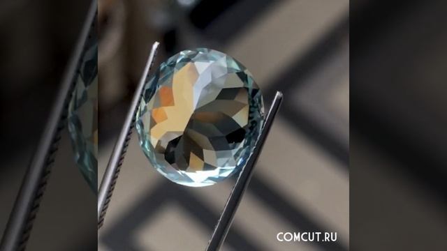 ~ 11.661 карата ~ Натуральный светлый Аквамарин ~ Пакистан ~ смотреть онлайн