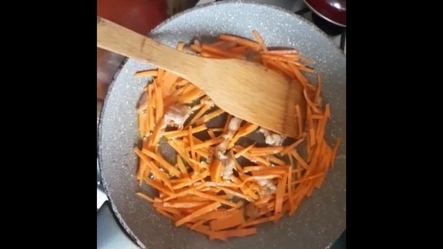 супчик с гречкой и с домашней тушёнки.