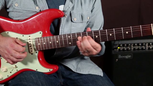 2 Must know Clapton Guitar licks Plus Tutorial смотреть онлайн