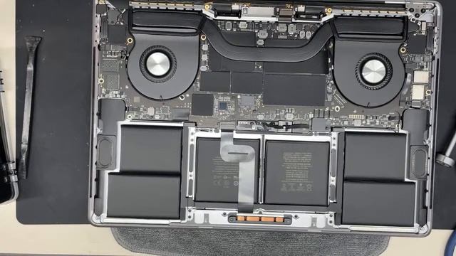 MacBook Pro 2019 16in A2141ディスプレイ交換修理 смотреть онлайн