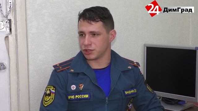 СЛУЖБА, ГДЕ НАЧИЩЕННЫЕ ДО БЛЕСКА САПОГИ И МАЯКИ – ЗАЛЕТ ДЛЯ БОЙЦА смотреть онлайн
