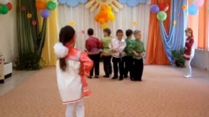 МДОУ №97. Мордовия Мордовский танец«Кавта цёрат тикше ледить»