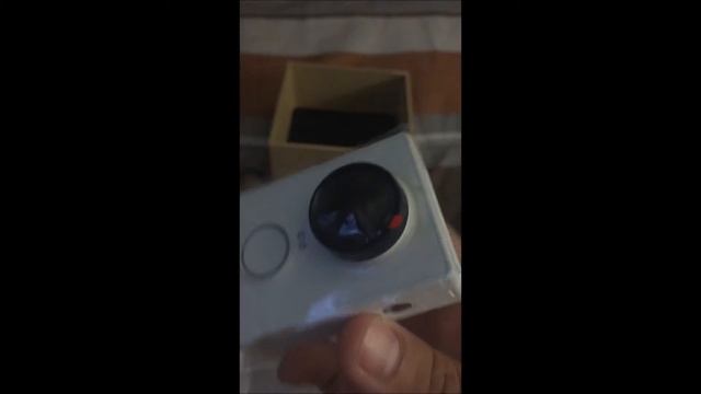 Xiaomi YI Action Camera (Official U.S. Edition) UNBOXING смотреть онлайн