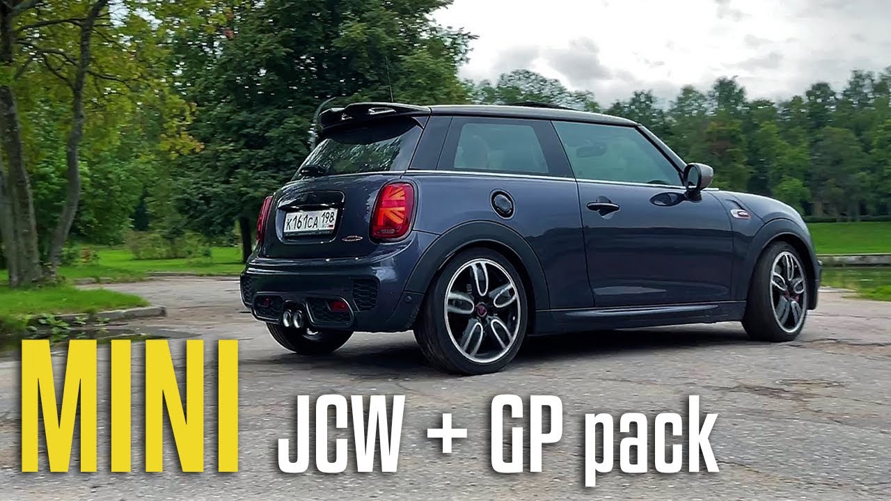Mini 2021 Cooper JCW. Hatch 3 двери. John Cooper Works. На выхлопе мини джон купер воркс PRO смотреть онлайн