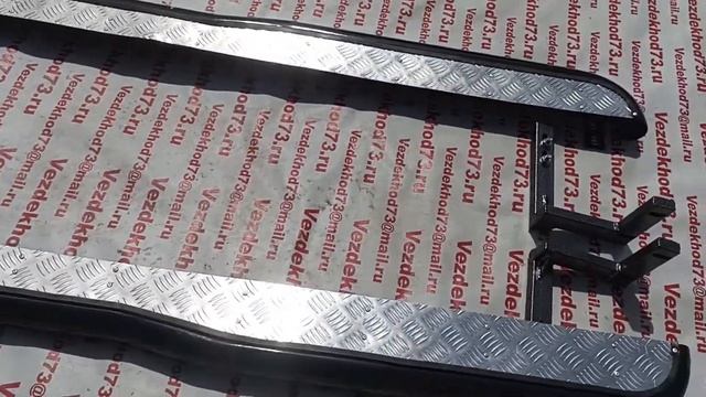 Подножки на УАЗ Патриот смотреть онлайн