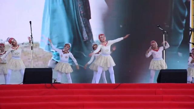 День Чувашской Республики. смотреть онлайн