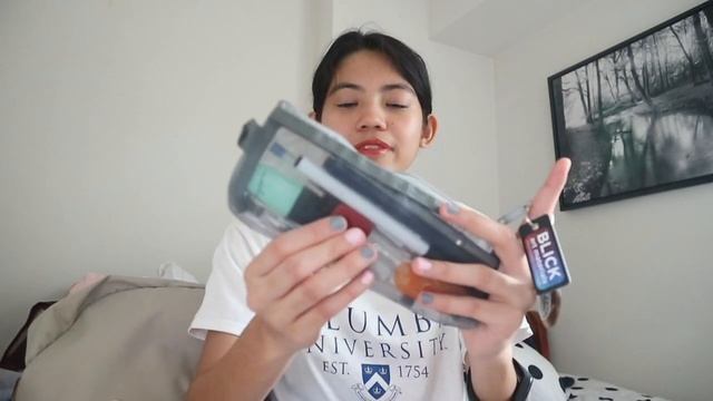 WHAT'S IN MY BAG? Akaba PH | Frances Explores смотреть онлайн