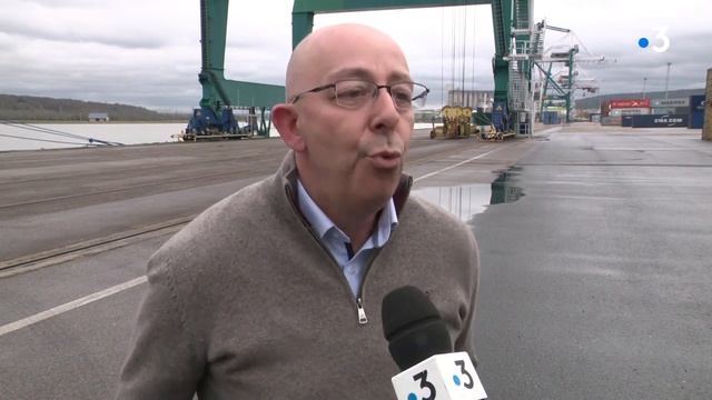 Comprendre la mobilisation des dockers sur le port de Rouen смотреть онлайн