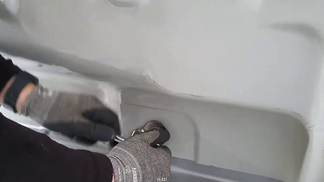 Citroen Relay Bulkhead Removal (The Easy Way)
