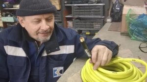 Шланг на компрессор.