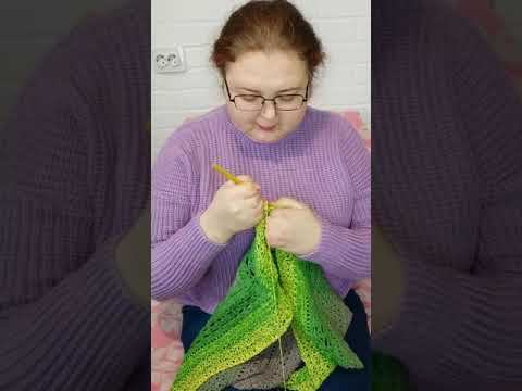 Вяжу лето зимой)#shorts #вязаниекрючком #crochet смотреть онлайн