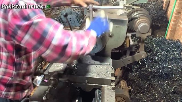 How Truck Axle Are Made From Old Cargo Ships Anchors Chains Manufacturing Process Of Axle In Factor