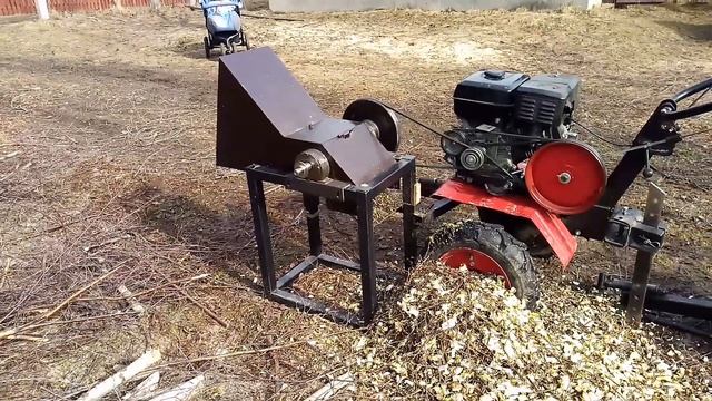 Измельчитель веток - дровокол для мотоблока. Часть 2 смотреть онлайн
