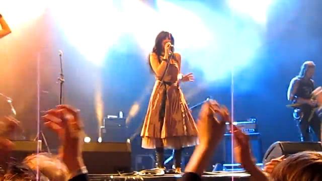 [HD] Pathfinder Ft Dianne Van Giersbergen - Moonlight Shadow (PPM Fest 2012, Belgium)
