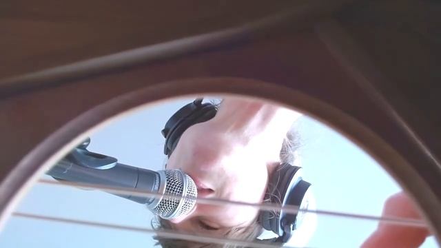 Improvisation with Voice Box guitar/voice pedal смотреть онлайн