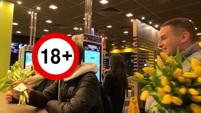 GBR ЮТУБА НА ДВЕНАХЕ ТВОРИТ ДОБРО! / ГЕННАДИЙ ТЮЛЬПАНОВ ПОДАРИЛ ГОРУ ЦВЕТОВ! / ВИДЕО #2 смотреть онлайн