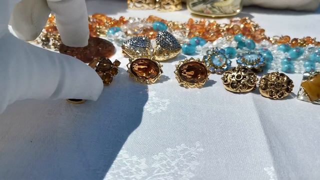 РАСПАКОВКА  ВИНТАЖНЫХ НАХОДОК #ШИКАРНЫЕ БУСЫ # КЛИПСЫ  #VINTAGEJEWELRY #FYP #CANADA