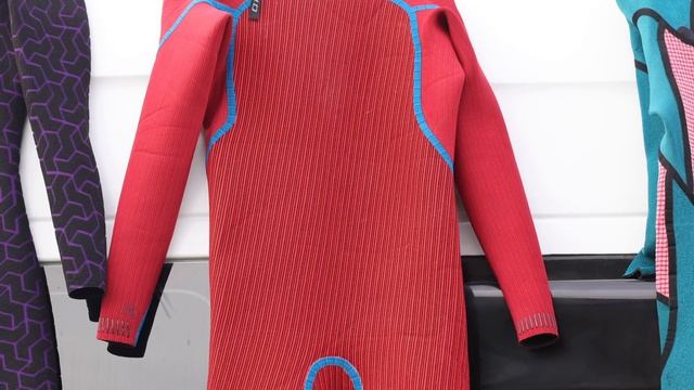 Testing the worlds best wetsuits for 2023 смотреть онлайн