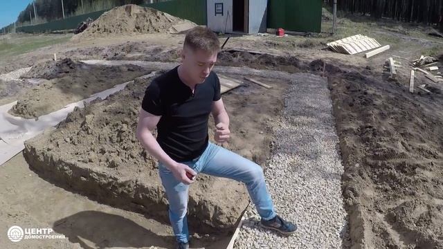 Ленточный фундамент. Делаем подушку. смотреть онлайн