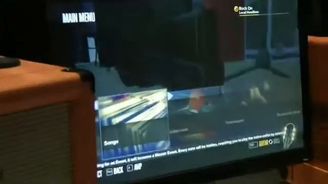CeBIT 2013 Ваня играет на гитаро компьютере смотреть онлайн
