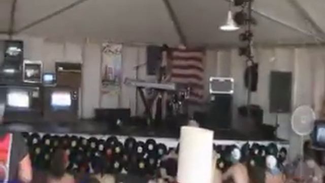 Bonnaroo 2010 - Diane Birch смотреть онлайн