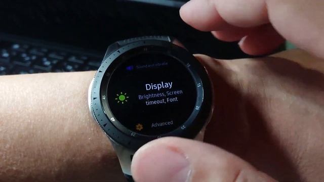 EP.50 สาเหตุหลักที่ทำให้แบตเตอรี่ Galaxy Watch หมดไวมากๆ смотреть онлайн
