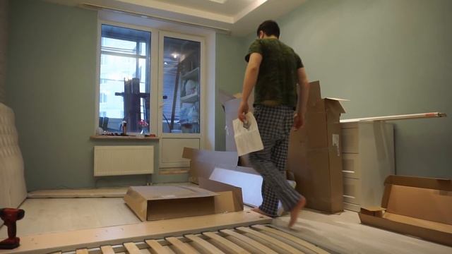 ВЛОГ: Собираем кровать и комод, плов , Злой Муж , ремонт смотреть онлайн